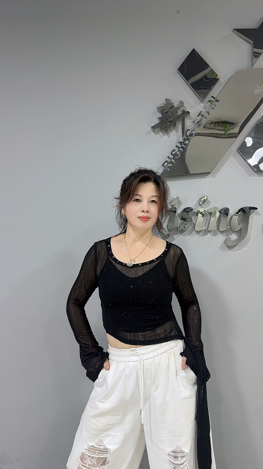 性感烫金长袖T恤女夏季设计感薄款服装上衣(605)款.....