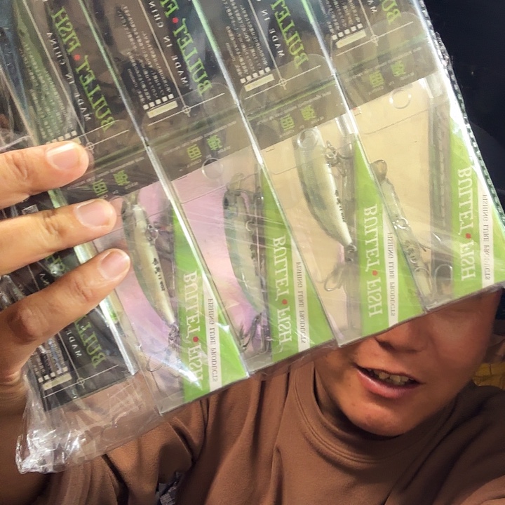 20个恶鲅二代S8.8克颜色随机