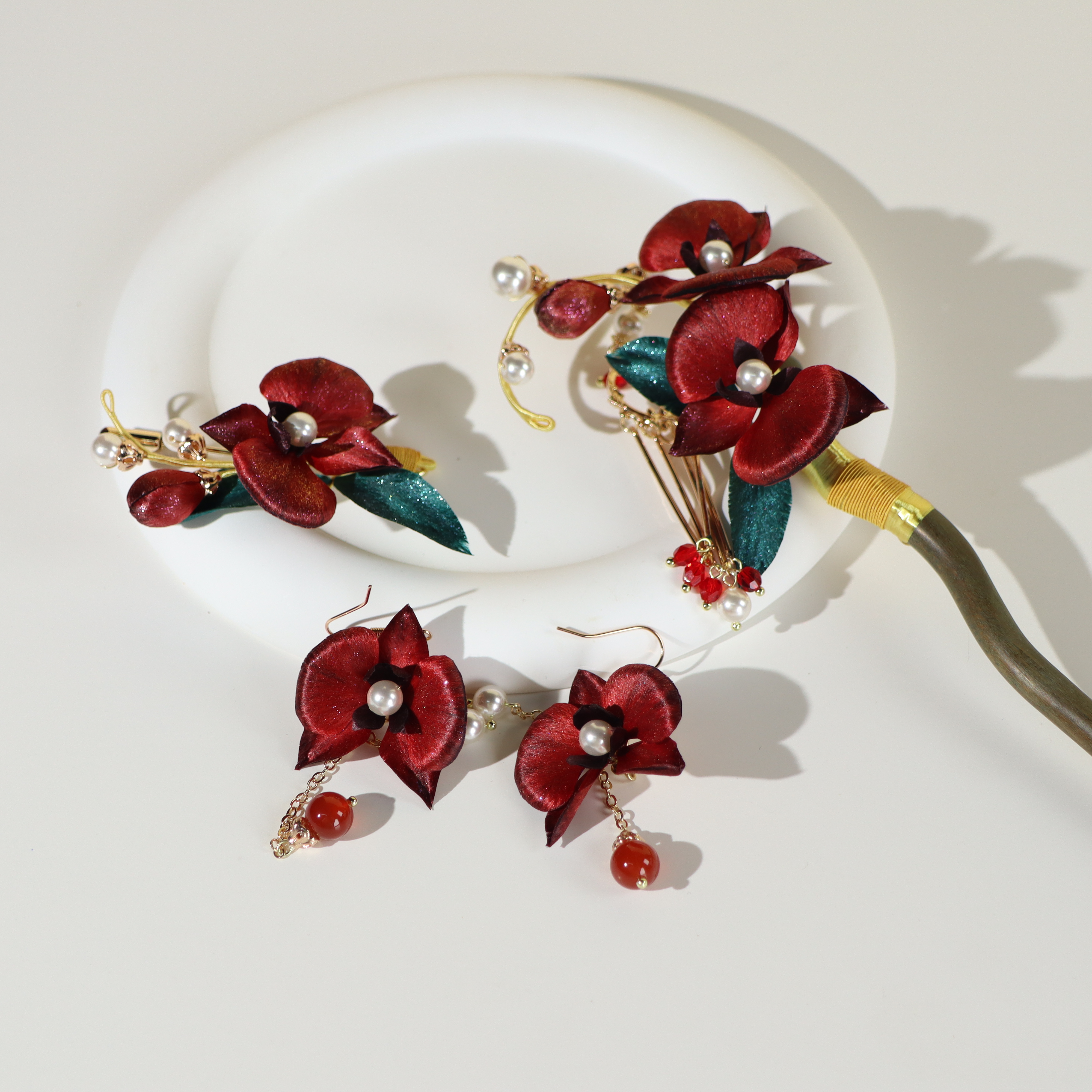 【醉红妆】非遗绒花红色蝴蝶兰发簪胸针耳环套装