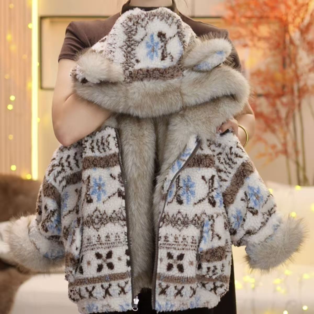 男女童冬季装2025年新年连帽加厚加绒时尚外套宝宝