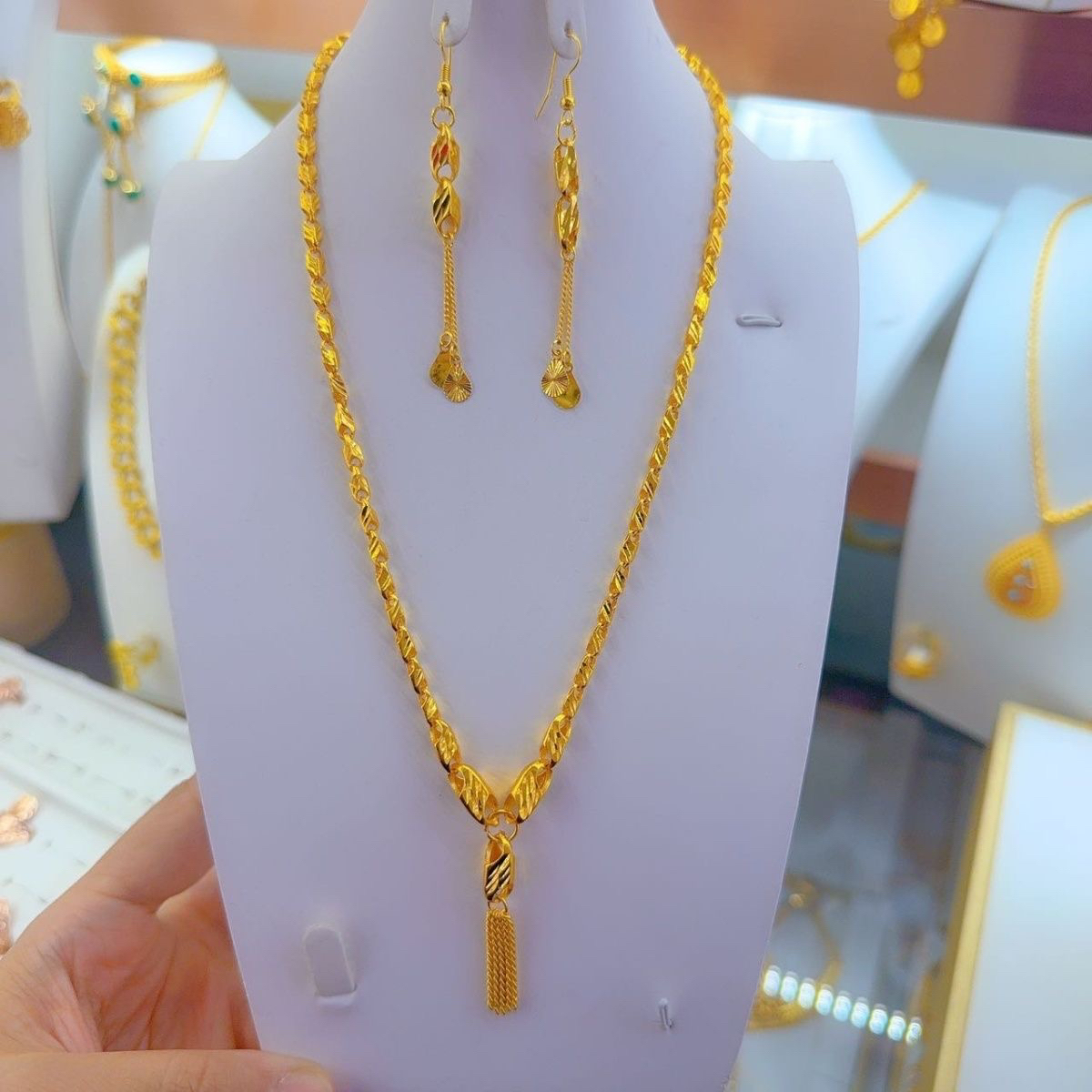 铜合金项链 饰品60cm加长款金店同款淑女项链。