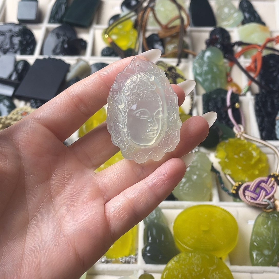 南***落蛇纹石玉未镶嵌吊坠(不含链)