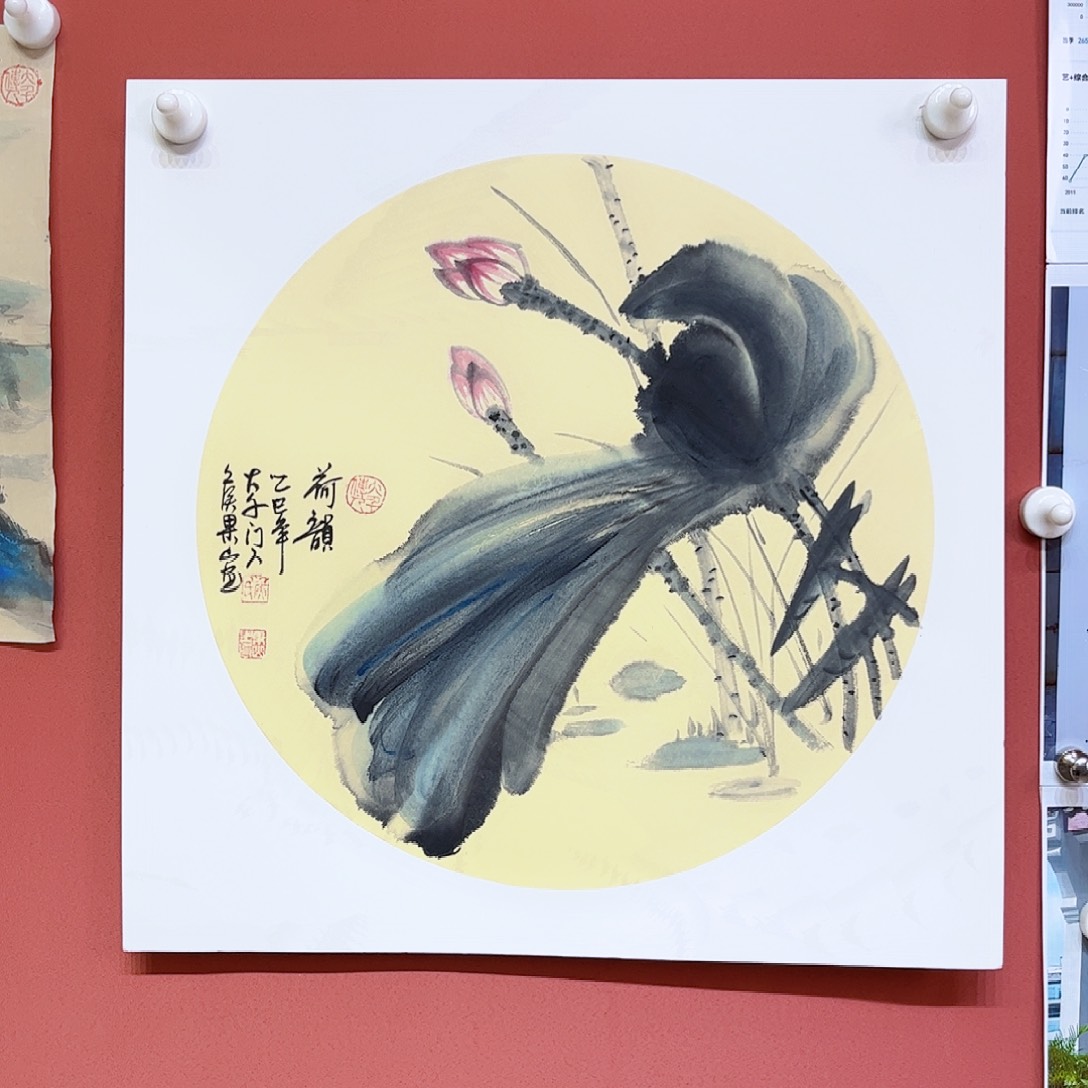 国画前*友侯果山老师亲笔手绘作品朵 