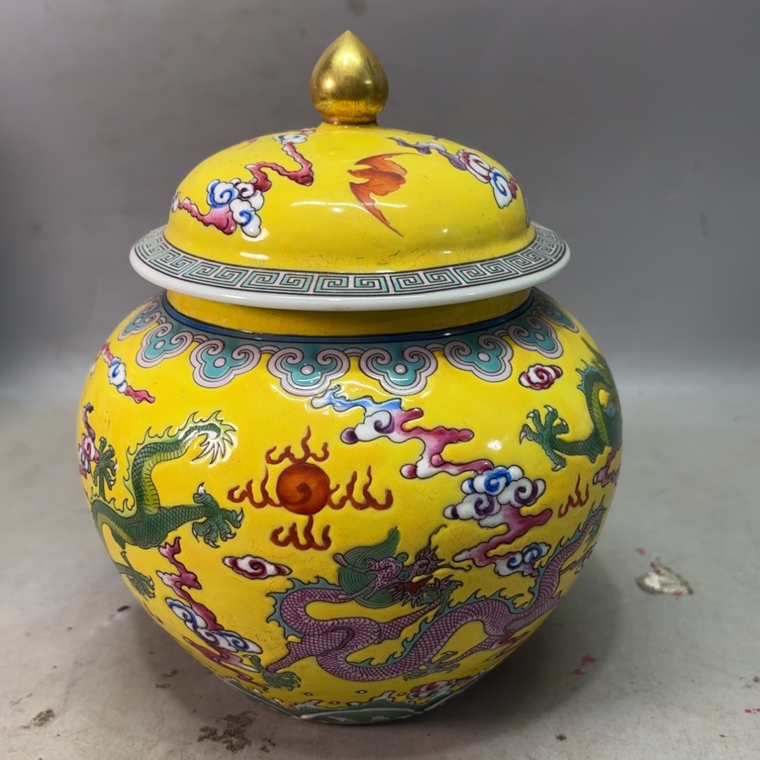 星***生摆件瓷现代工艺摆件