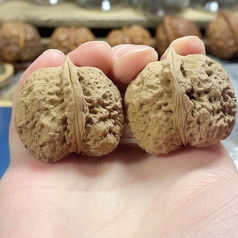 文玩核桃把件爆米花带彩38