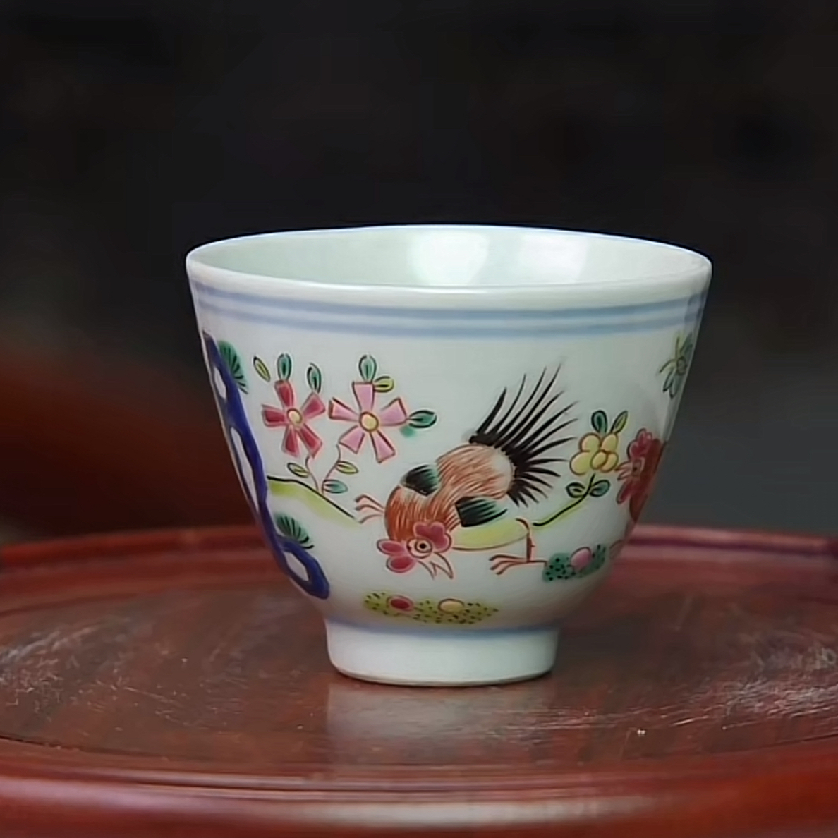 粉彩花鸟纹杯   高4.8公分 口径5.5公分 全品  