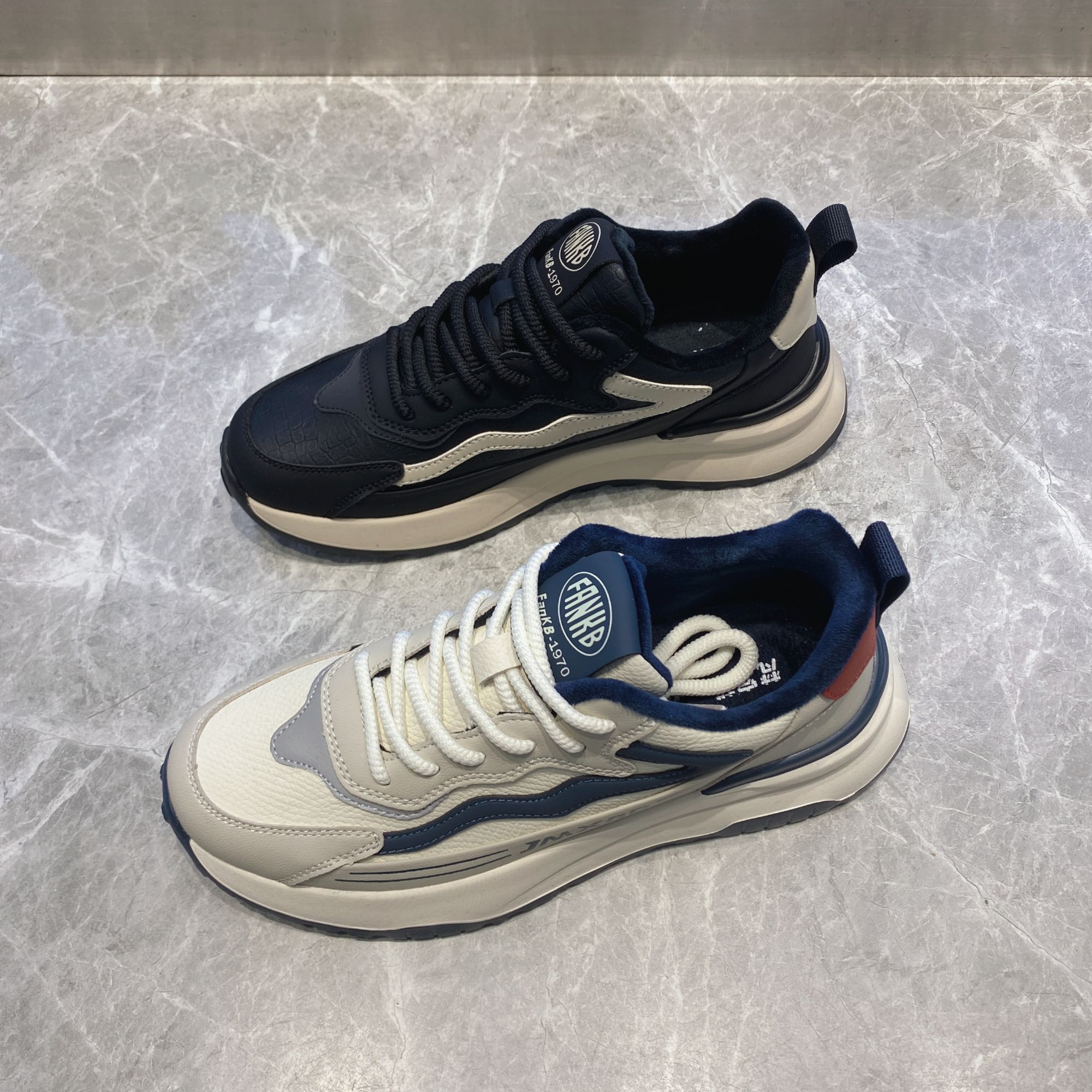 （冬款加厚运动鞋）2025年防臭休闲运动时尚潮鞋男士厚底男鞋92003