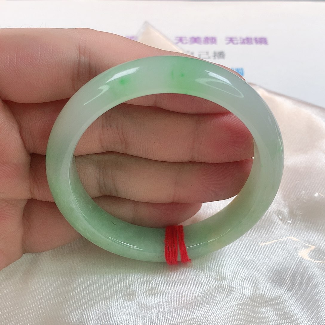 翡翠未镶嵌手镯330号