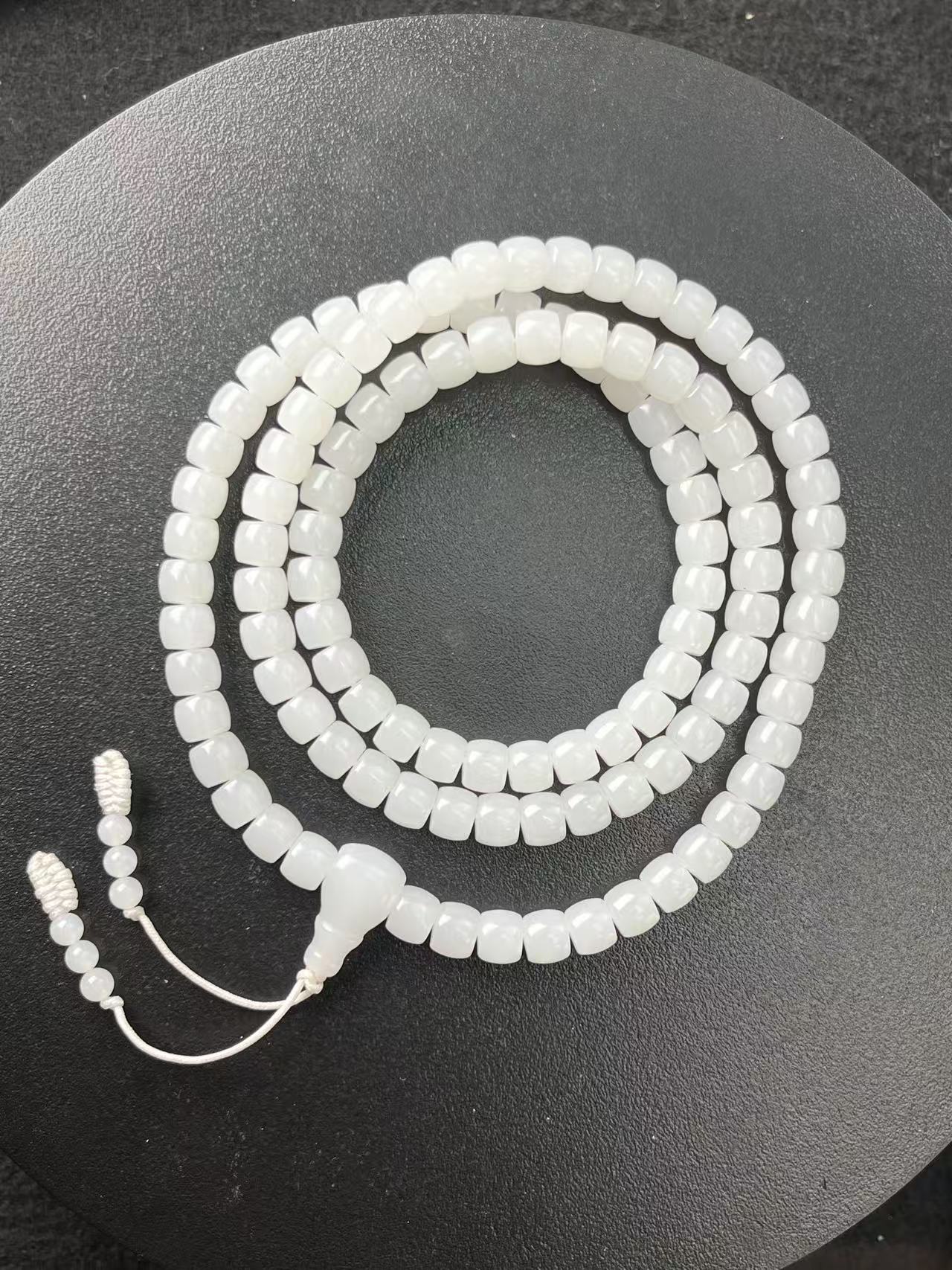 和田玉白玉项链老型珠6x7mm