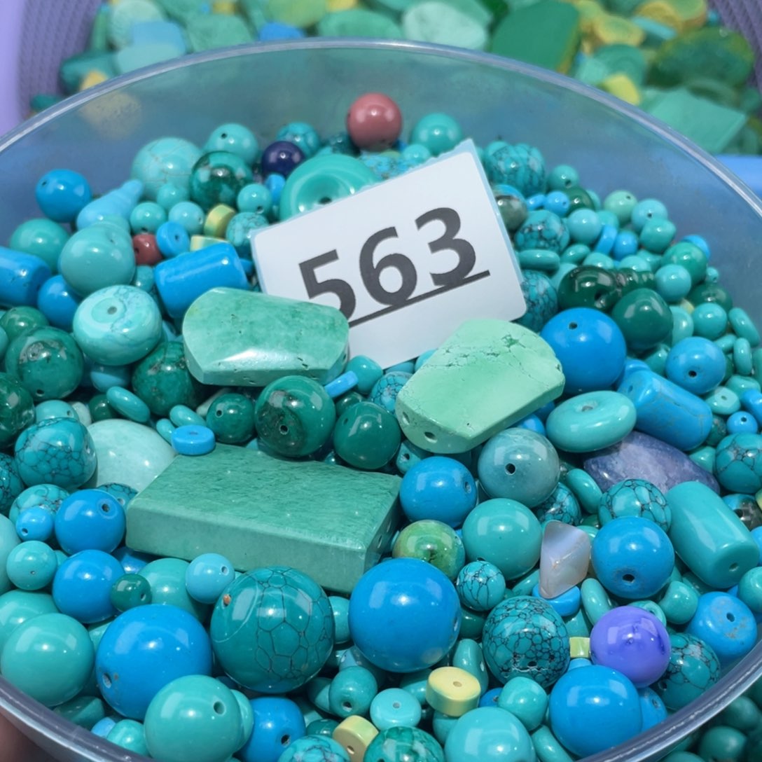 未镶嵌菱锰矿珠宝半成品