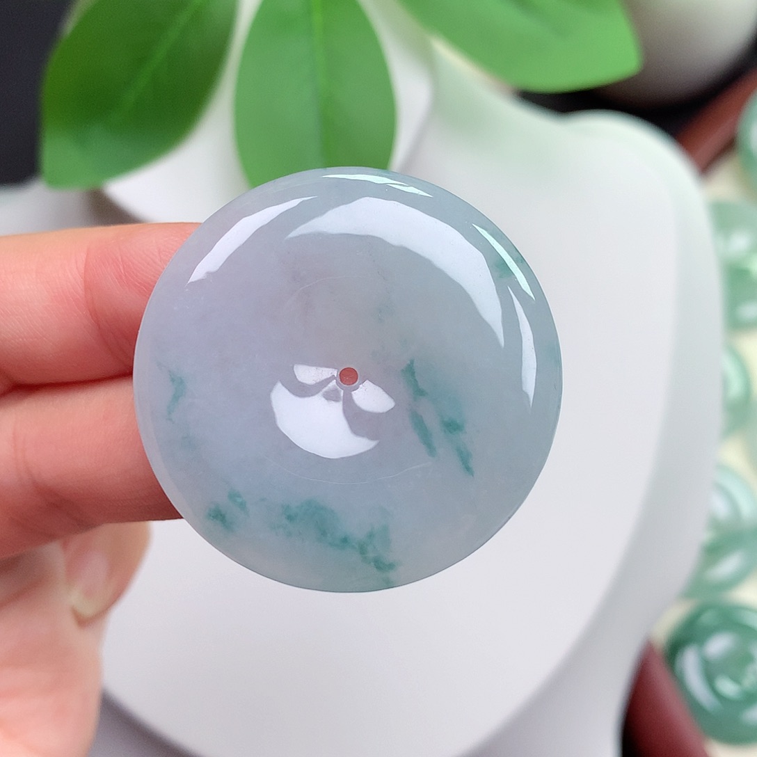 颈饰未镶嵌翡翠平安扣 35.5x5.7mm