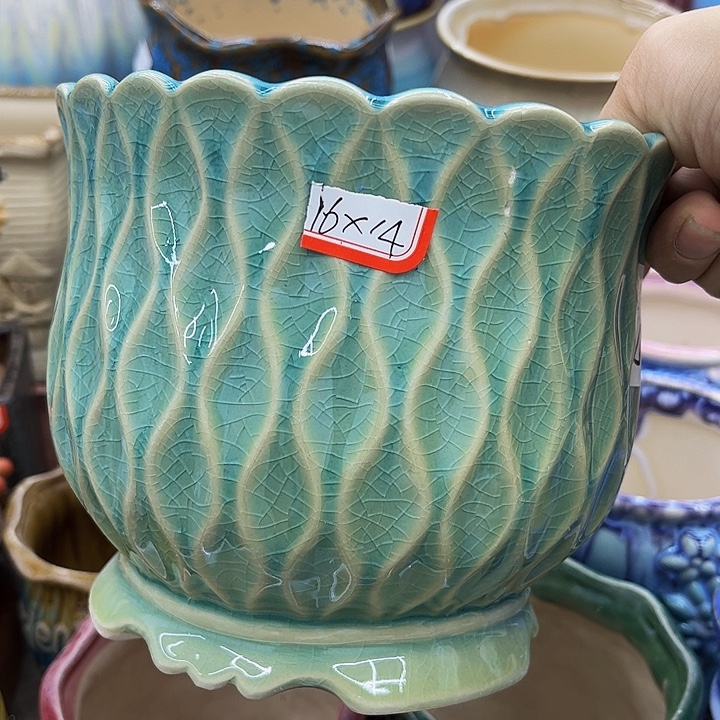 多肉绿植陶瓷花盆9.9包邮，有孔