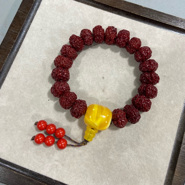 B945爆肉玉化小金刚双龙蜂窝龙纹单圈手串（尺寸 颗数多样，发其一）