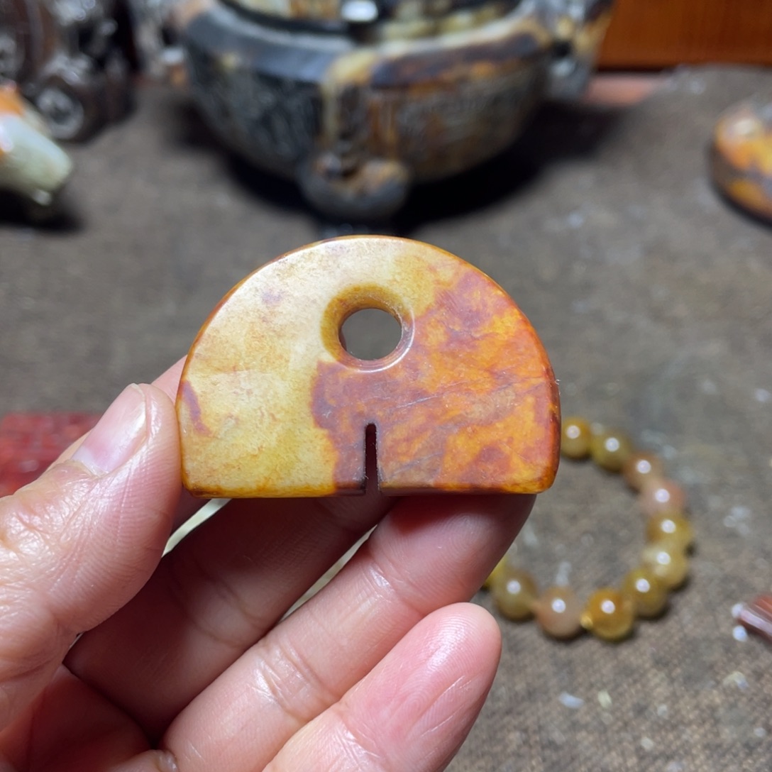 未镶嵌和田玉挂件