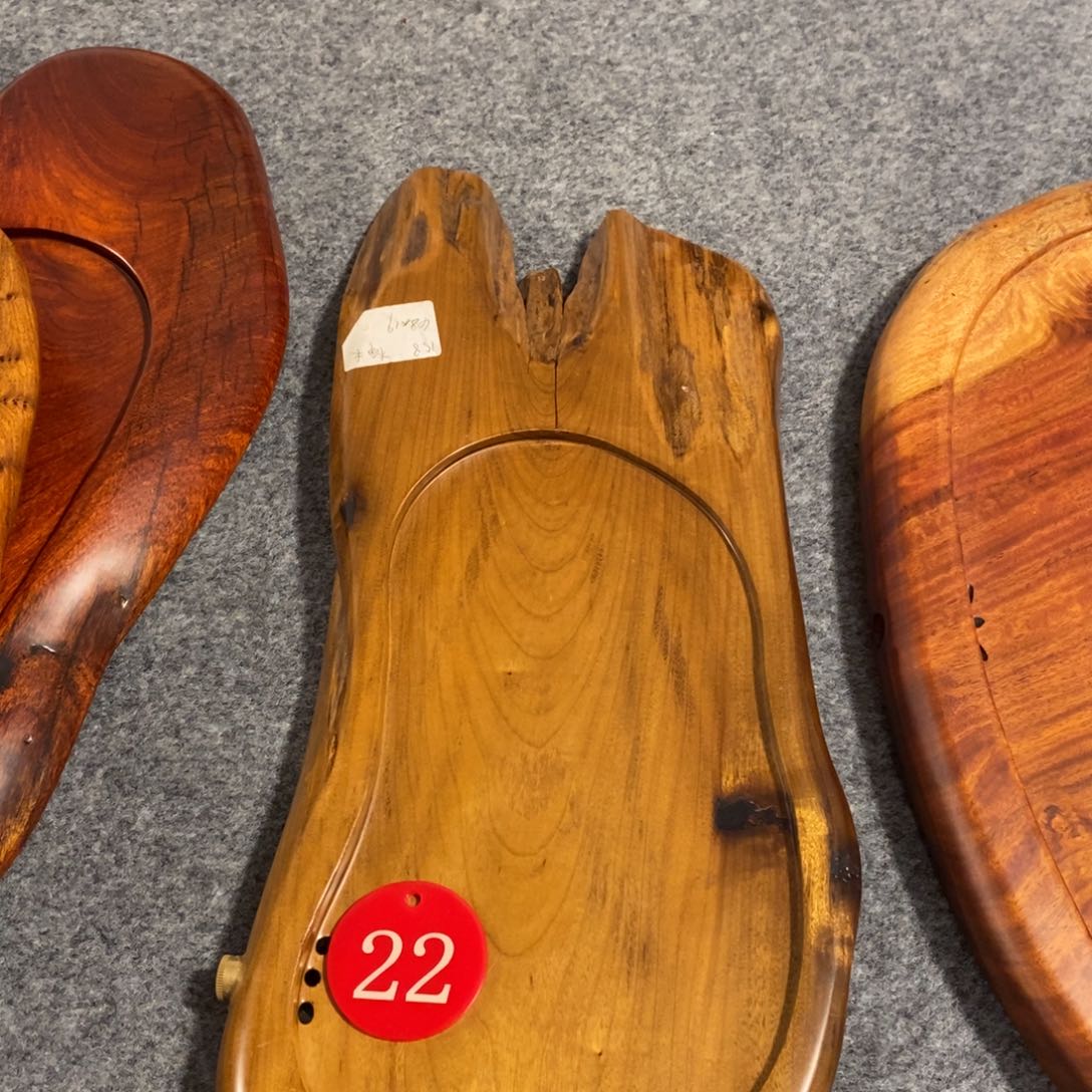 毕***哥楠木自然随形茶盘