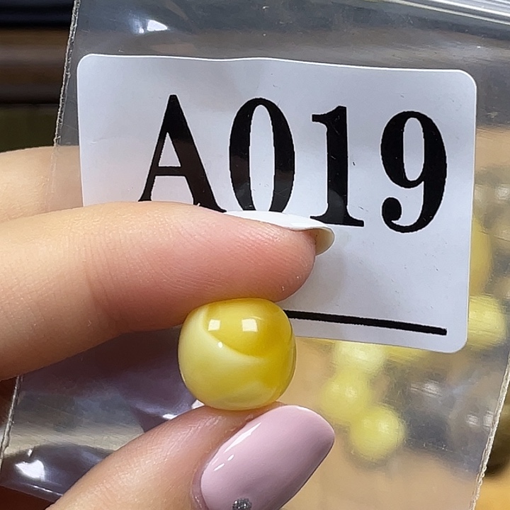 琥珀未镶嵌珠宝奇石11.8 11