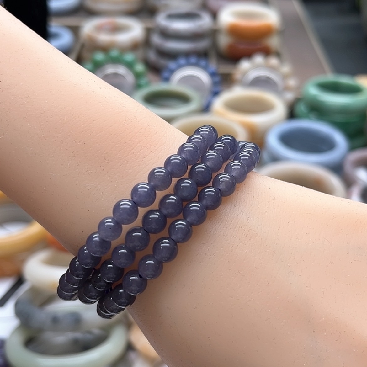 【闪购商品】石英质玉手镯未镶嵌烟紫多圈手链