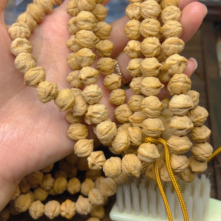 柏香籽/百香籽吊坠K*