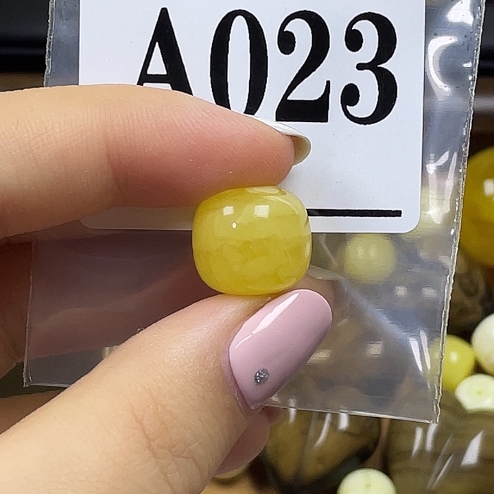 琥珀未镶嵌珠宝奇石13.5 12.2