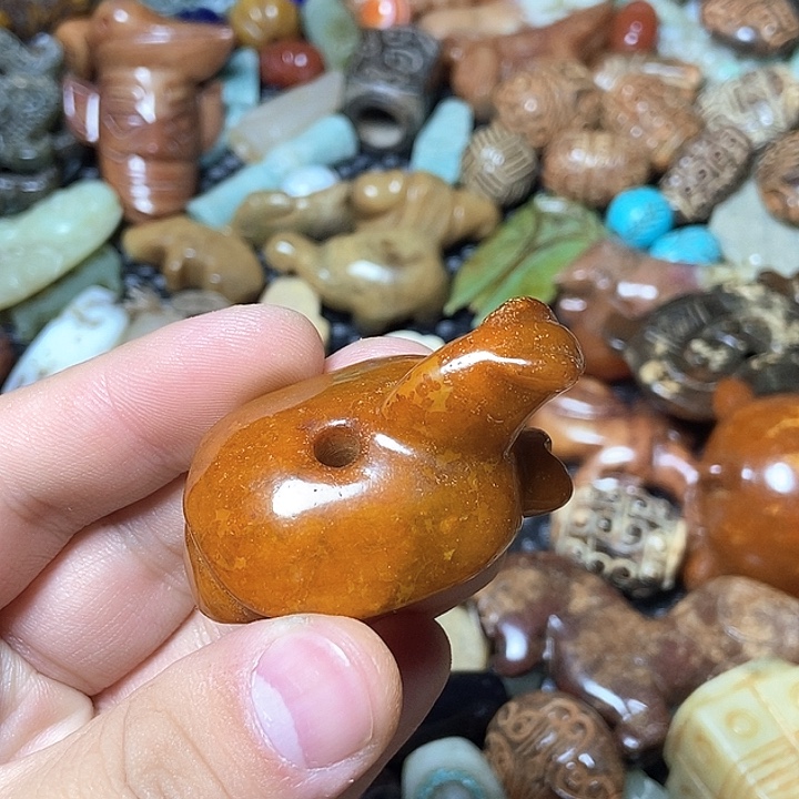 和田玉未镶嵌颈饰75