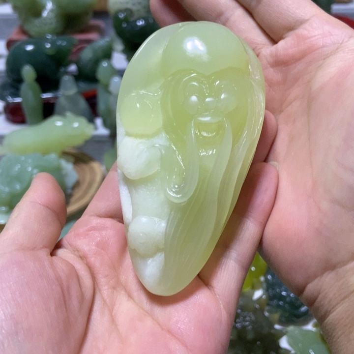 【闪购商品】蛇纹石玉把件未镶嵌