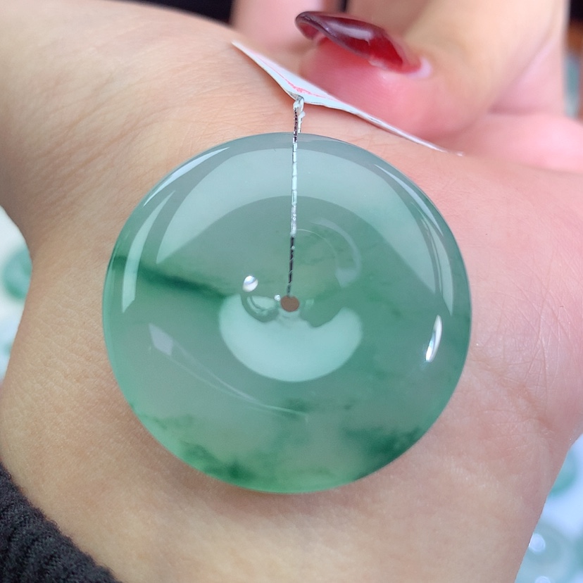 【闪购商品】翡翠吊坠(不含链)未镶嵌