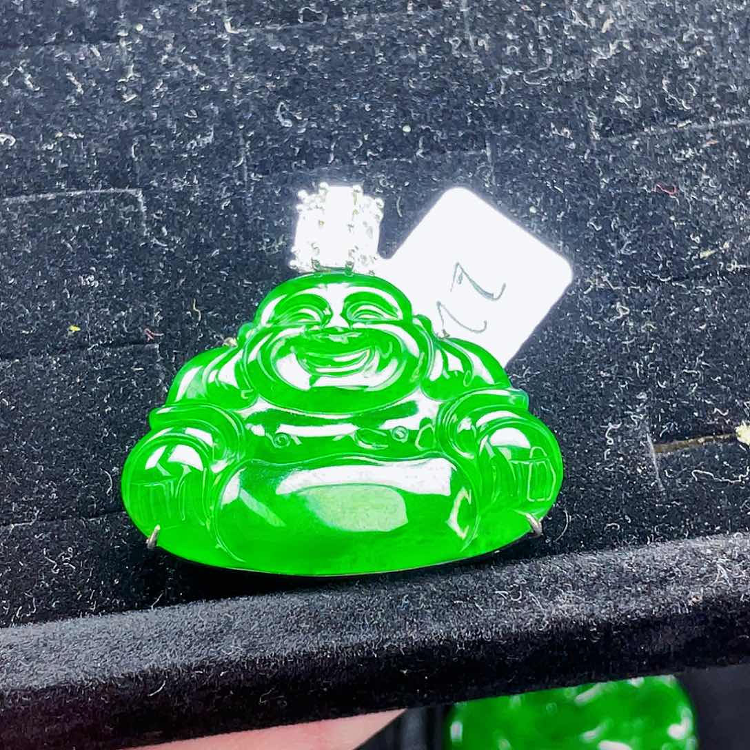 翡翠未镶嵌吊坠(不含链)221