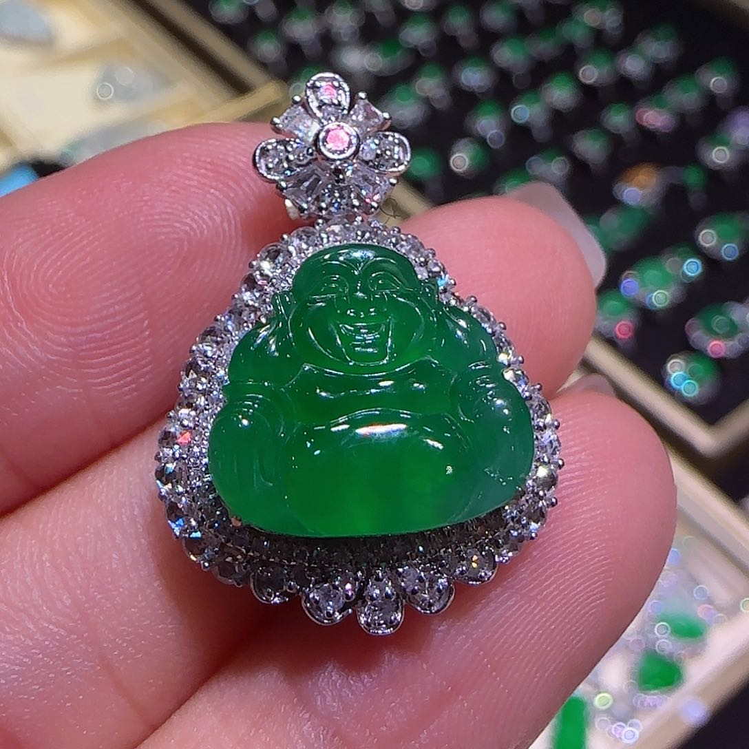 翡翠吊坠(不含链)18K金镶嵌佛公