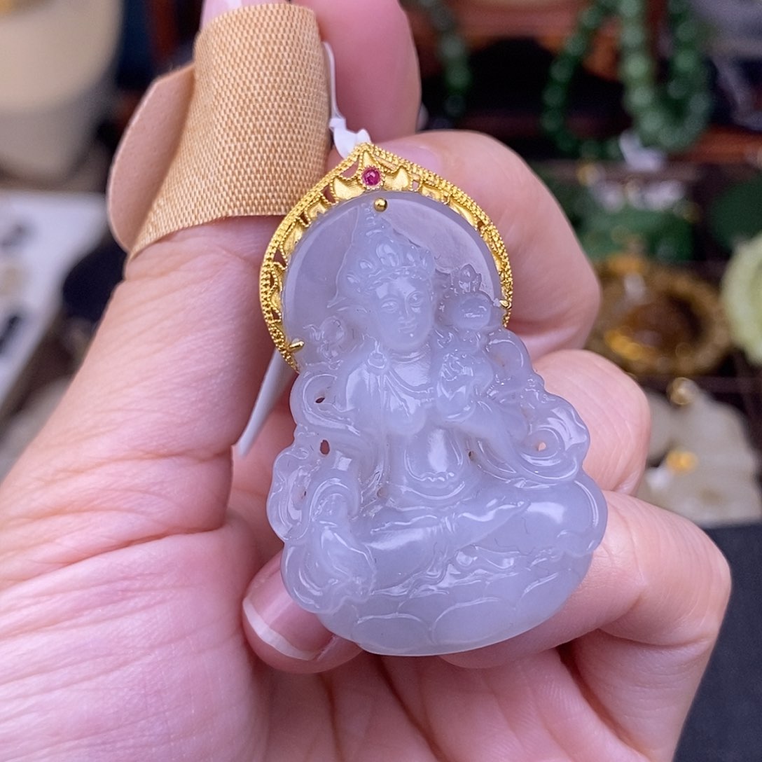 和田玉浓烟紫老料清货价吊坠18.K金度母未镶嵌