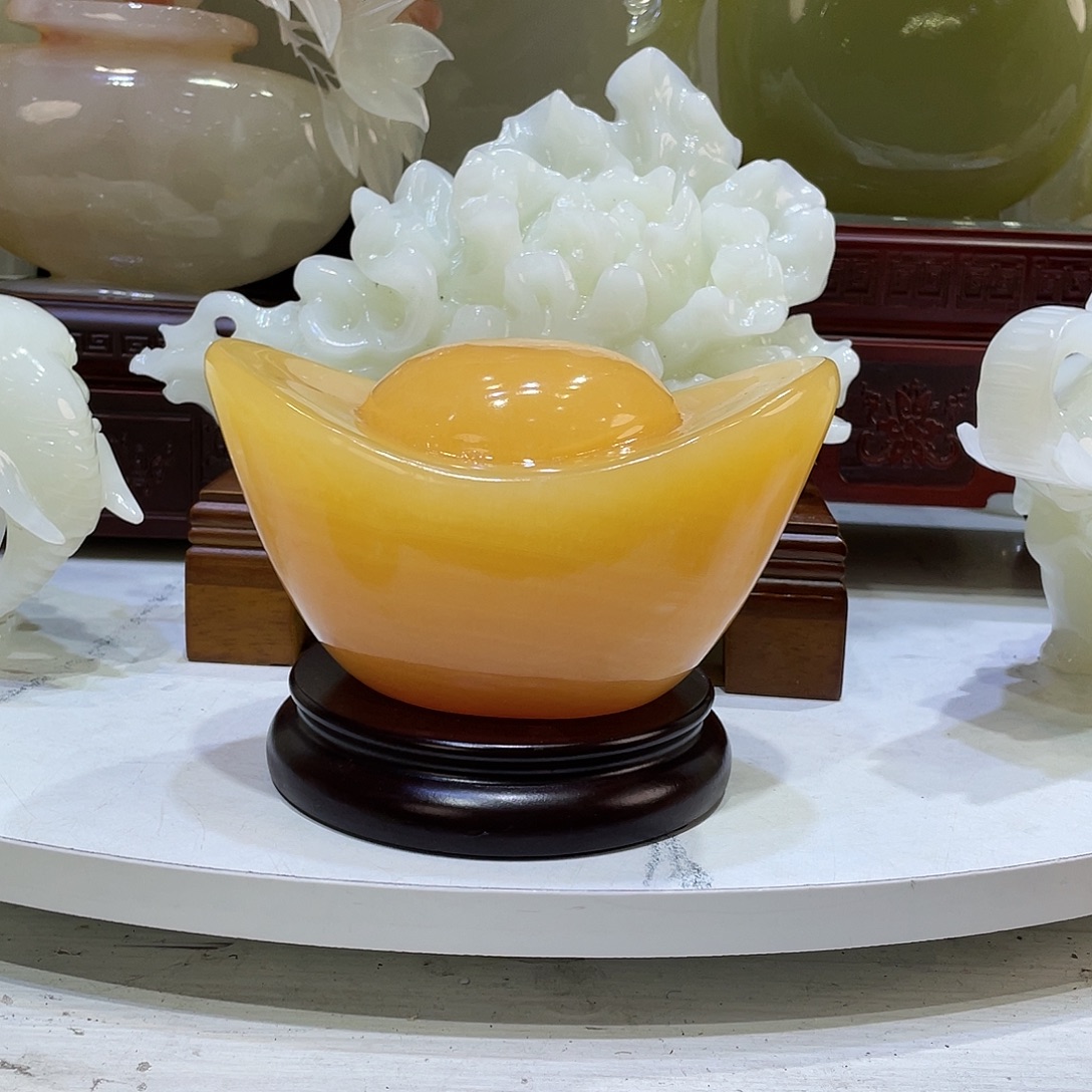 玉精品天然玉石元宝摆件