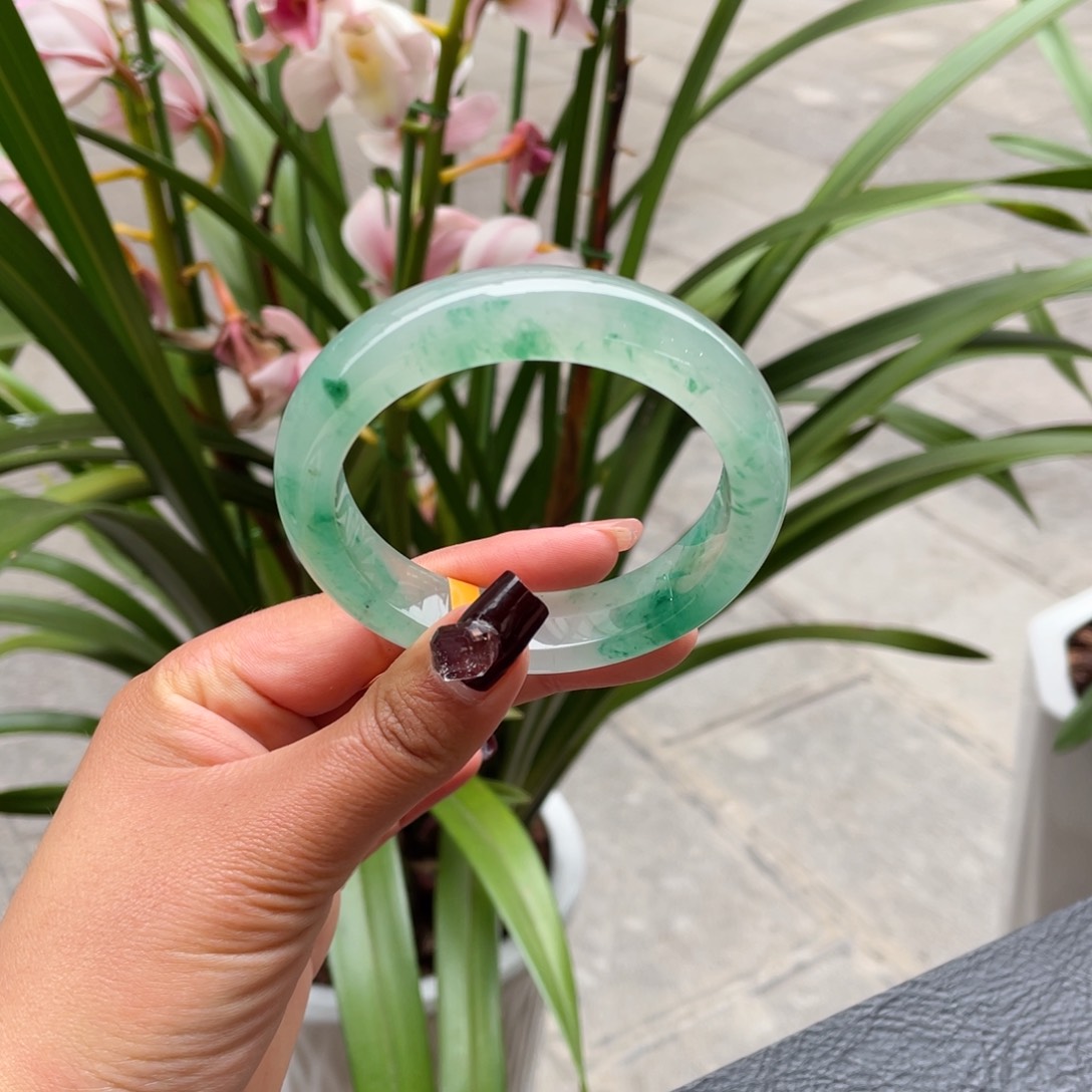 石英质玉手镯未镶嵌08