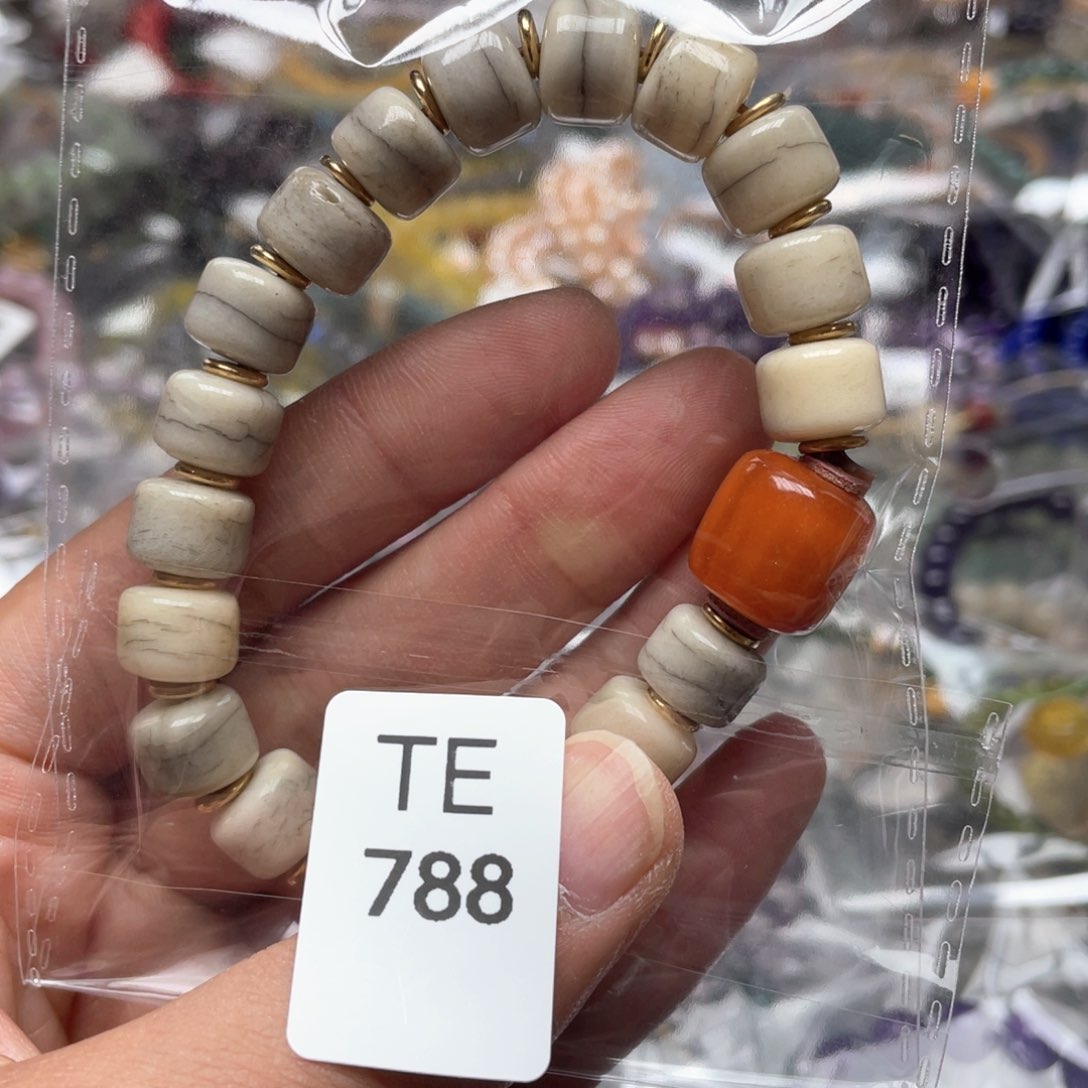 水晶多样性发一只未镶嵌