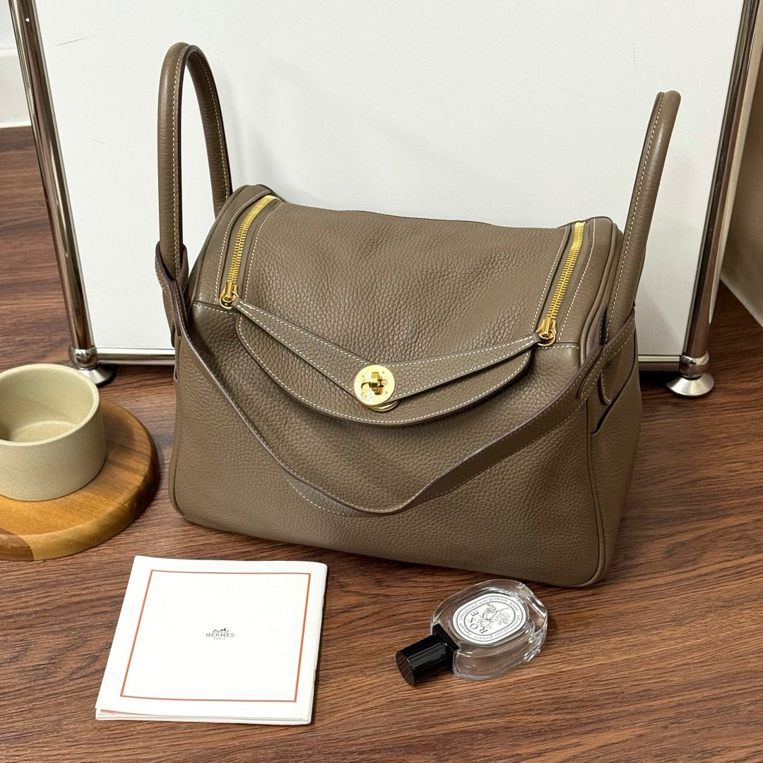 95新 Hermes/爱马仕 Hermes 大象灰 金扣 tc皮 lindy30/675741504