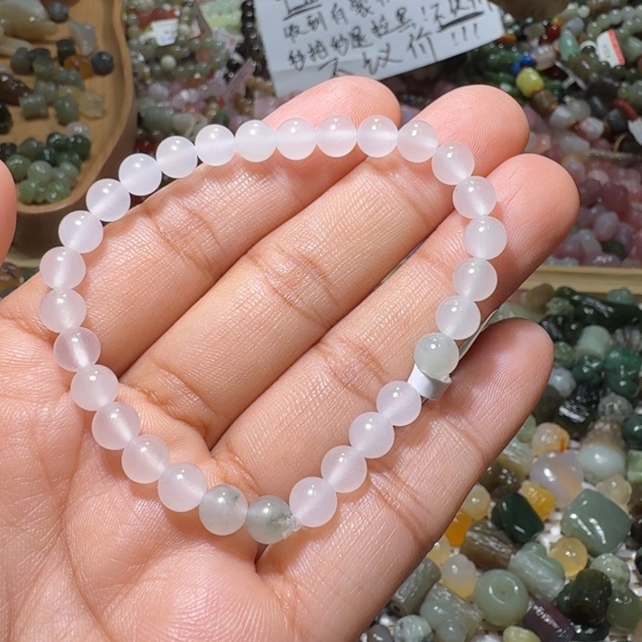 和田玉未镶嵌珠宝半成品