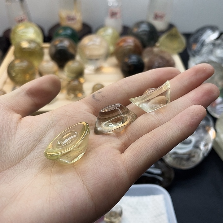 诗***芳水晶珠宝半成品未镶嵌189水晶