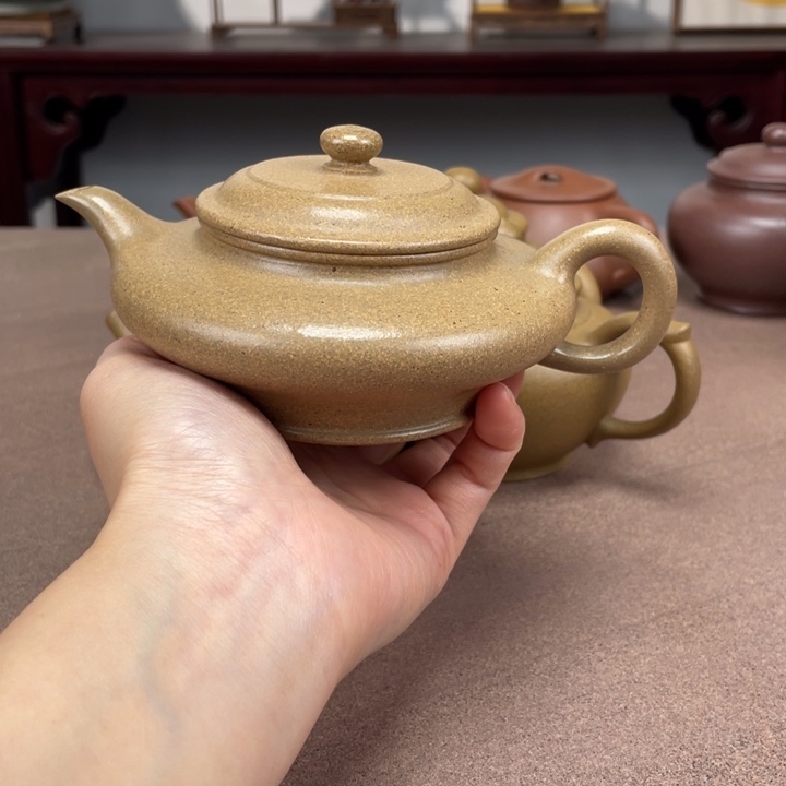 段泥茶壶虚扁220毫升