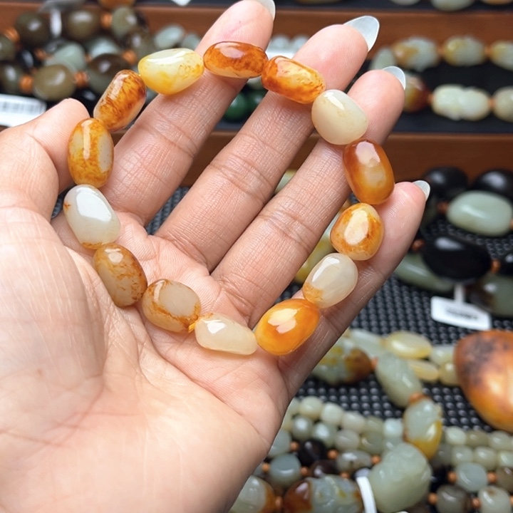 和田玉未镶嵌手链