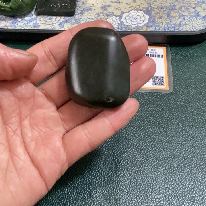 ****猬和田玉（糖玉）未镶嵌挂件