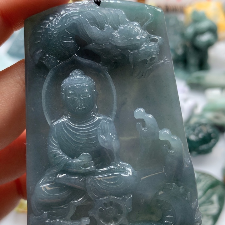 翡翠颈饰未镶嵌保真天然A货翡翠