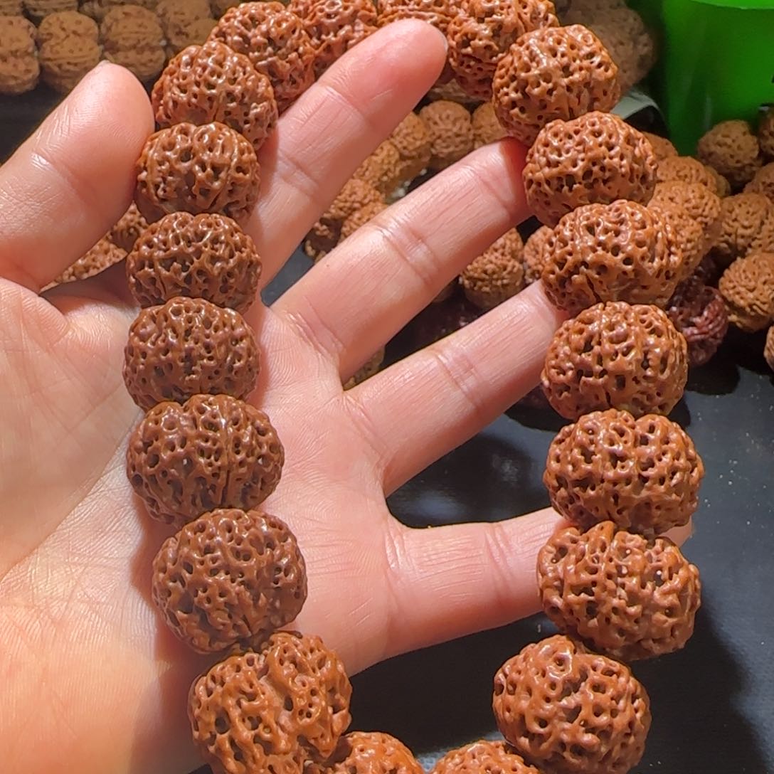 金刚菩提手串22手持峰窝双龙