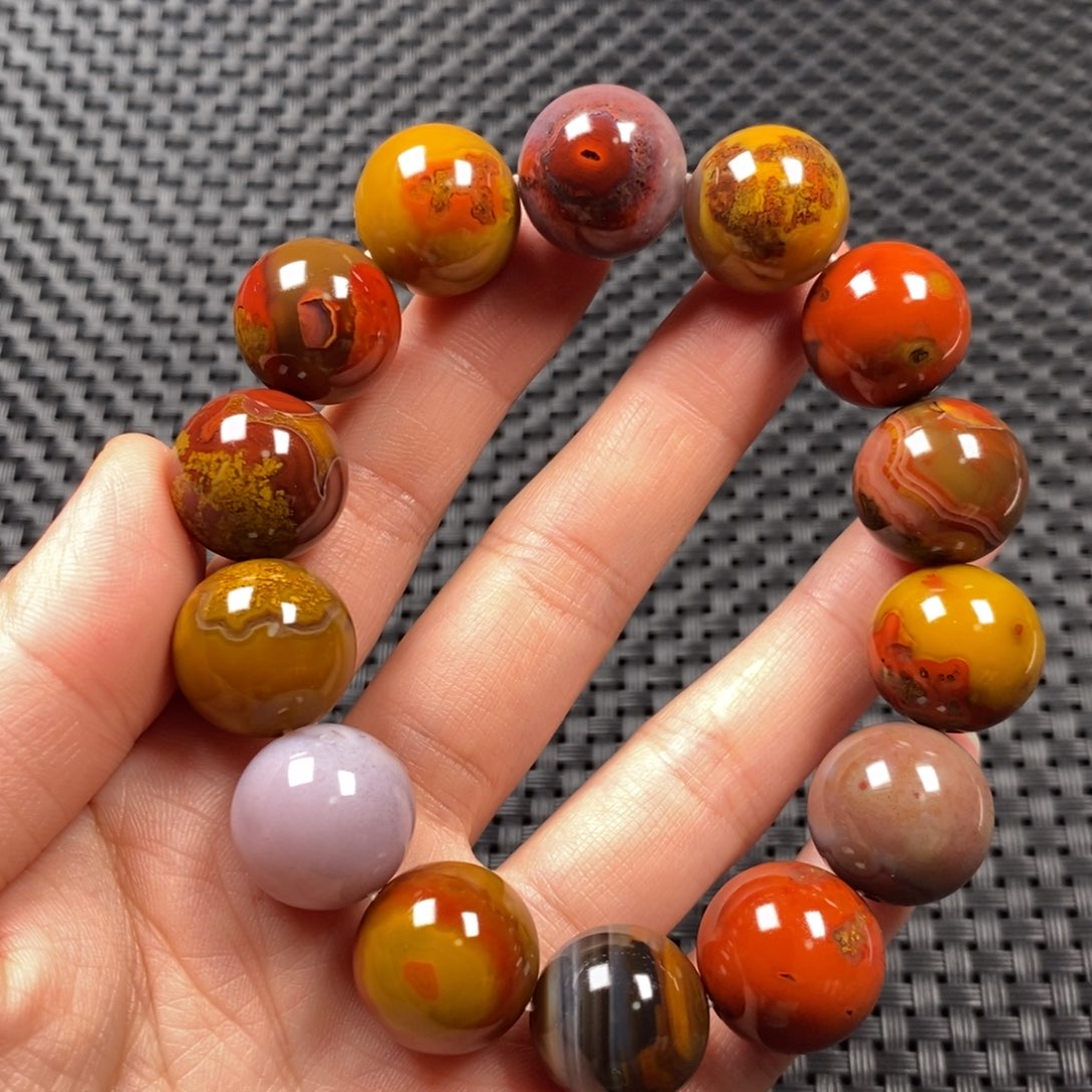 玛瑙/玉髓手串未镶嵌战国红手串