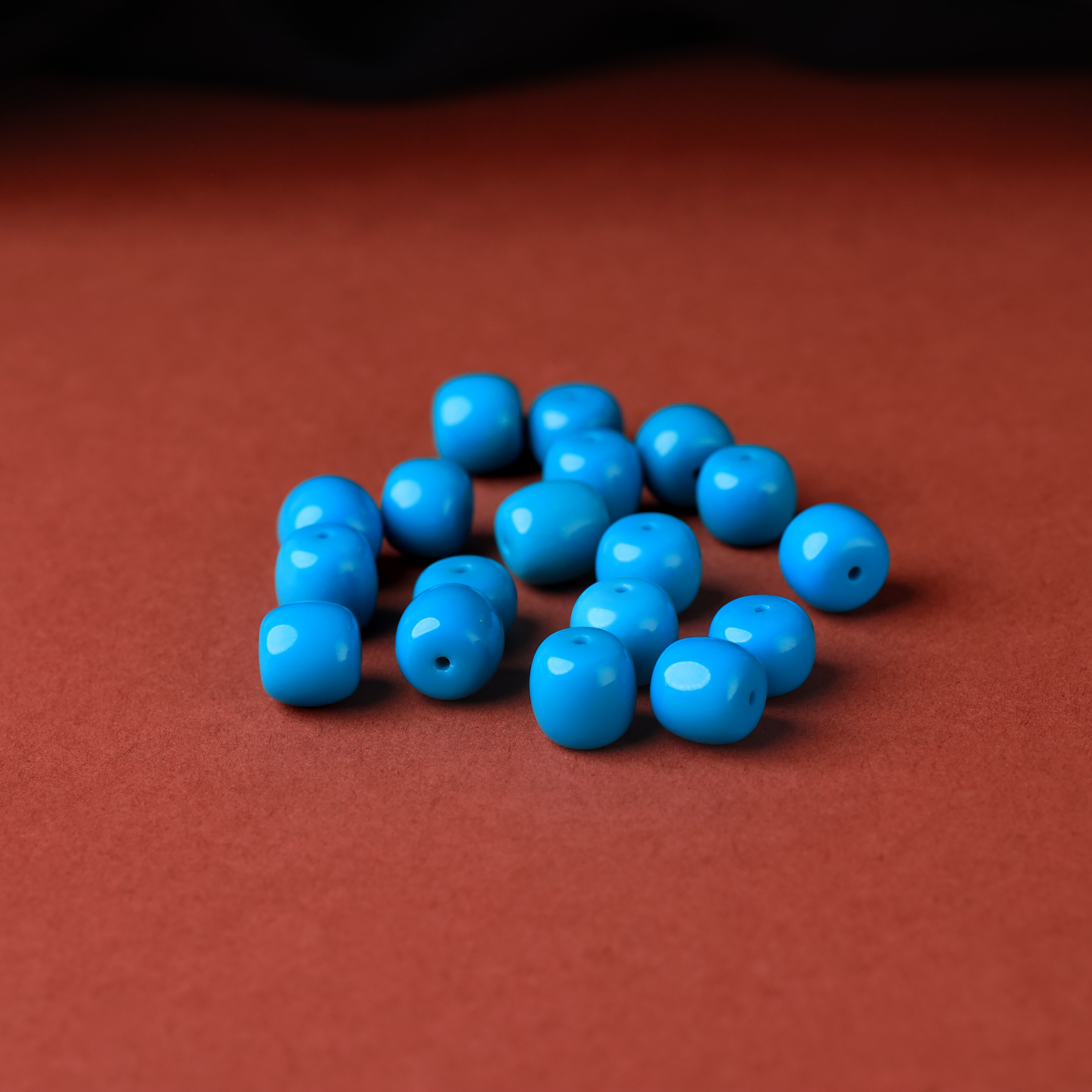 『易婵居甄选』-原矿绿松石皇家蓝老型单珠