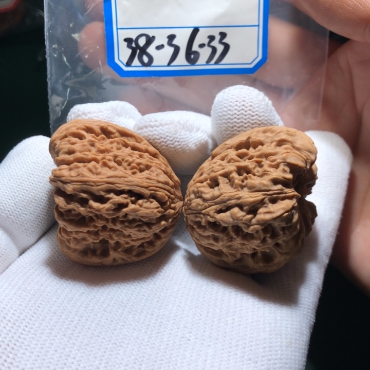 M***.文玩核桃吊坠南疆天残13