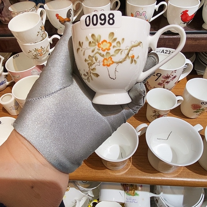 S***e骨质瓷库存产品杯子