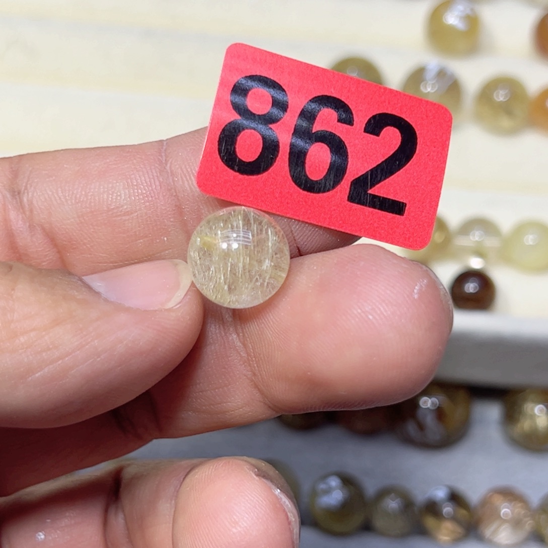 水晶颈饰未镶嵌社****?天然水晶