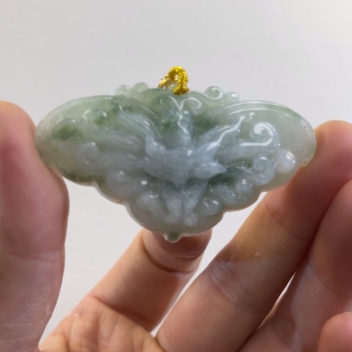 翡翠吊坠(赠链)未镶嵌代编织