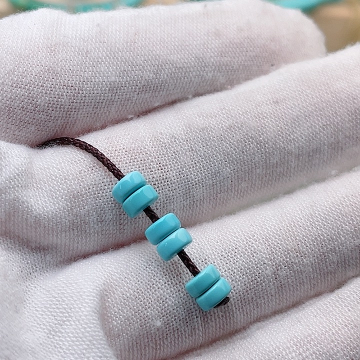 绿松石配饰未镶嵌?***米