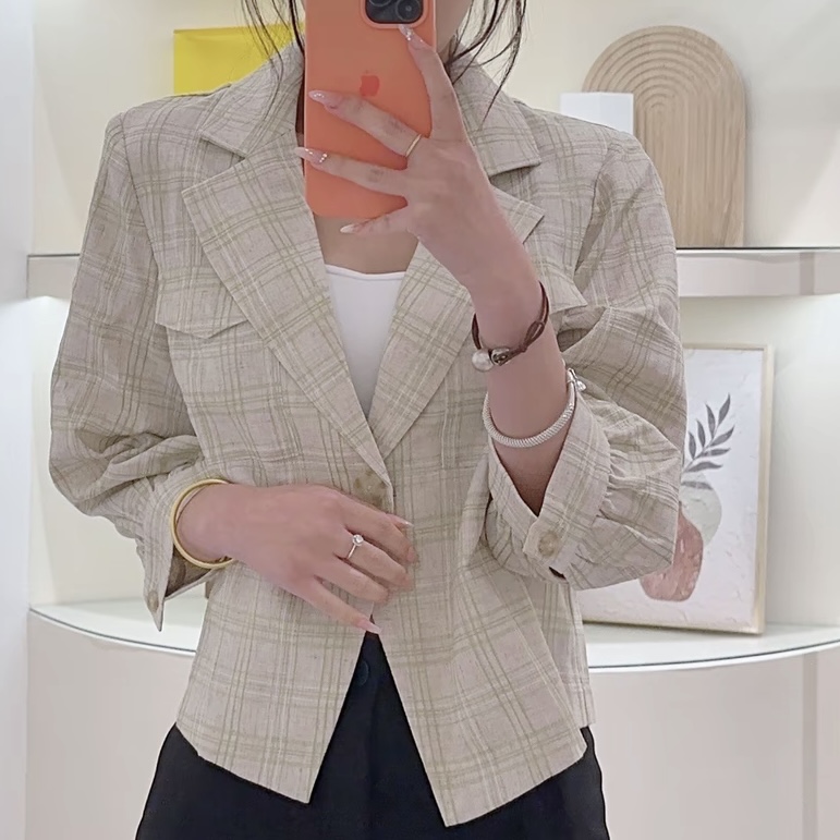 拉勾勾剪标女装春秋格纹薄款小西装