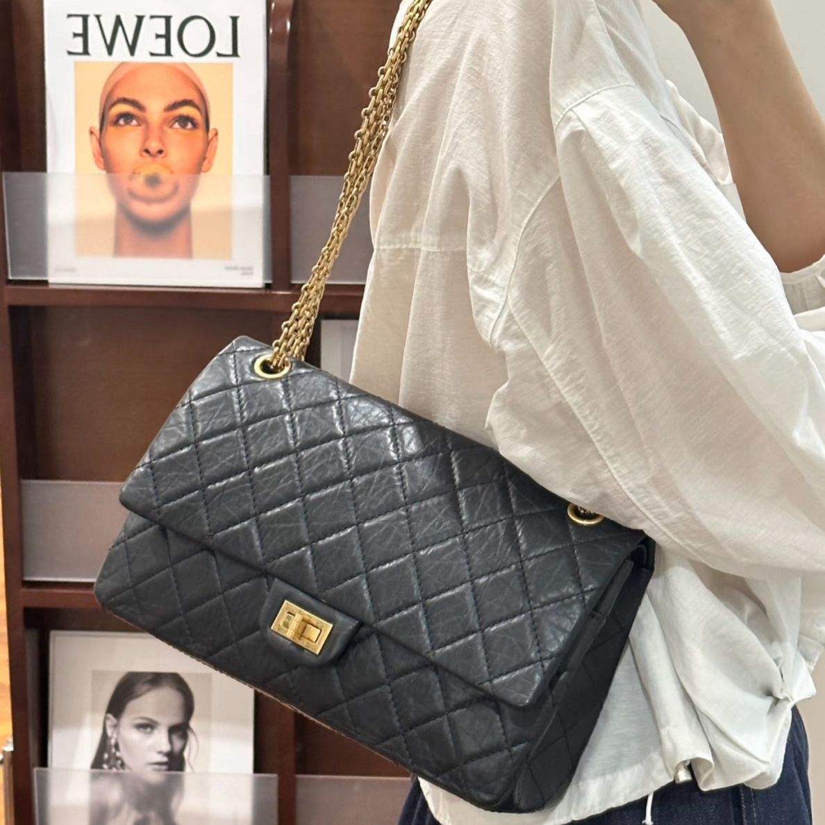 95新 Chanel/香奈儿 黑金油蜡牛2.55中号包包 有标无卡 51397