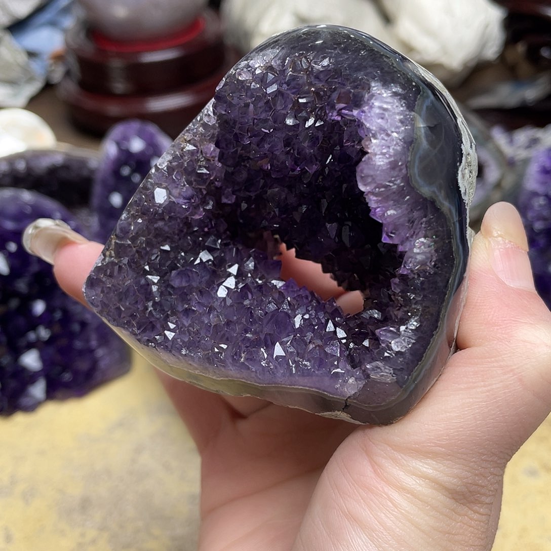 未镶嵌大型摆件（非配饰）紫晶